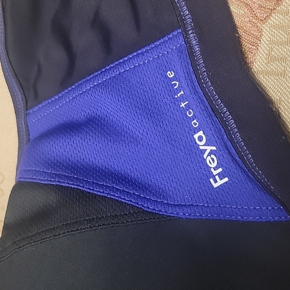 Freya Sports Bra - Picture 6 of 7